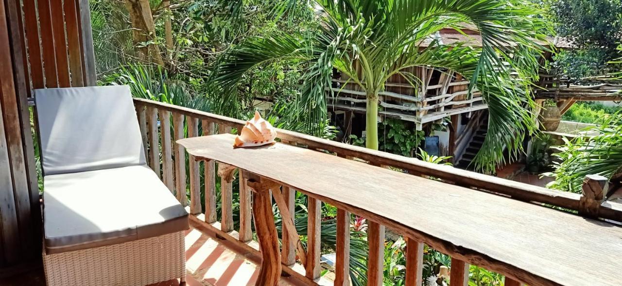 Tara Lodge Haven Of Peace Kep Esterno foto