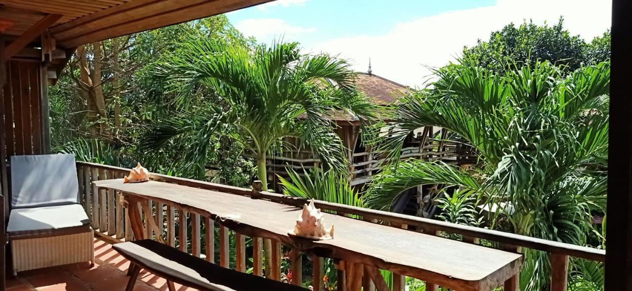 Tara Lodge Haven Of Peace Kep Esterno foto